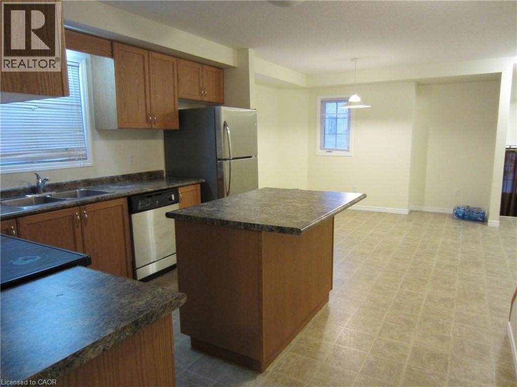 Photo 3 of 931 Glasgow Street Unit 6 C, Kitchener ON