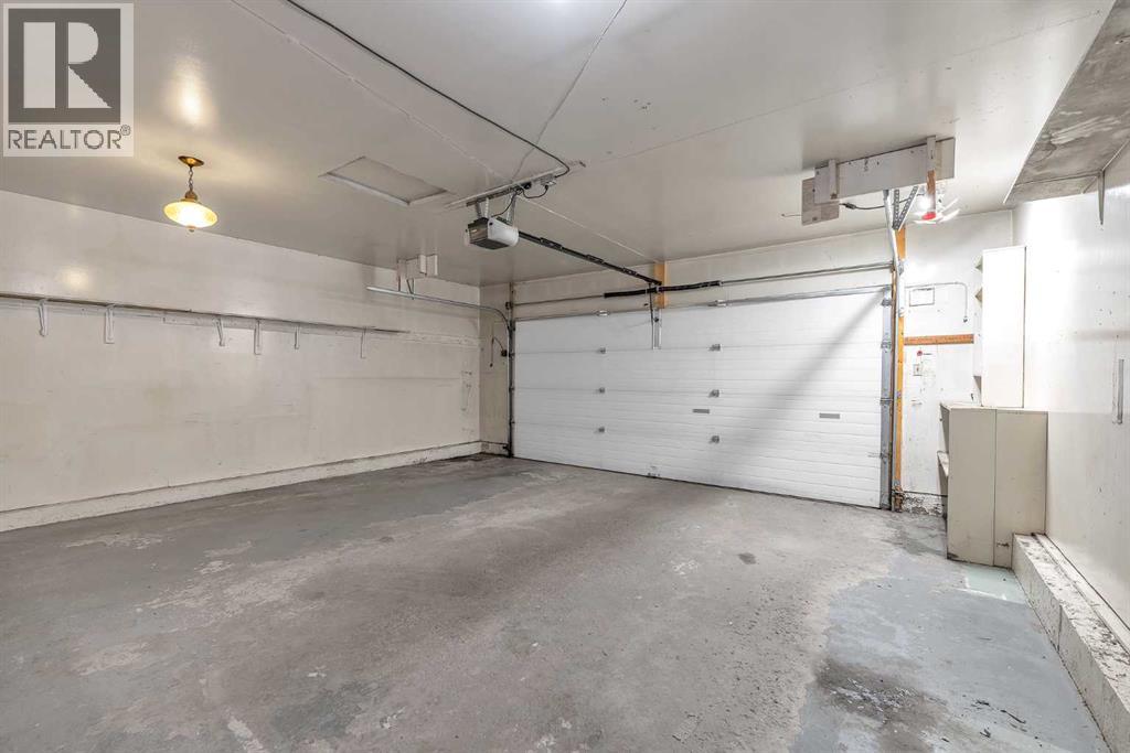 Photo 43 of 10732 Maplebend Drive Se, Calgary AB