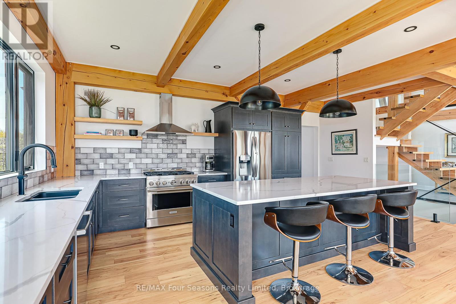 Photo 13 of 113 Slabtown Road W, Blue Mountains ON
