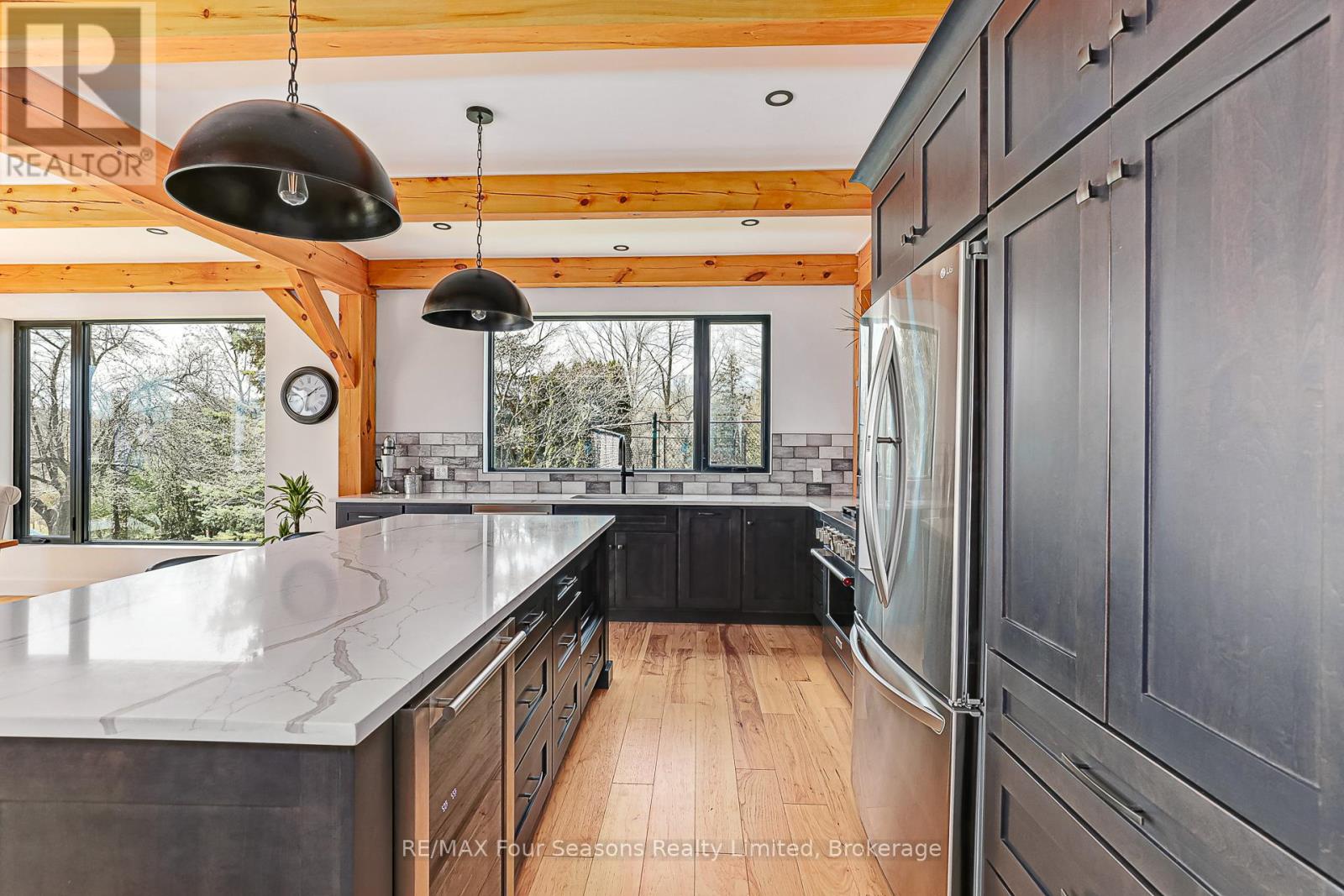 Photo 11 of 113 Slabtown Road W, Blue Mountains ON