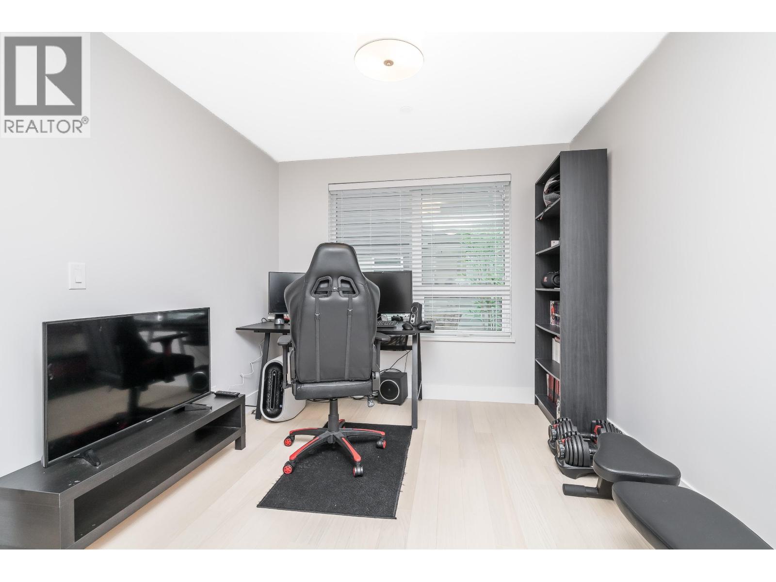 Photo 21 of 207 22226 Brown Avenue, Maple Ridge BC