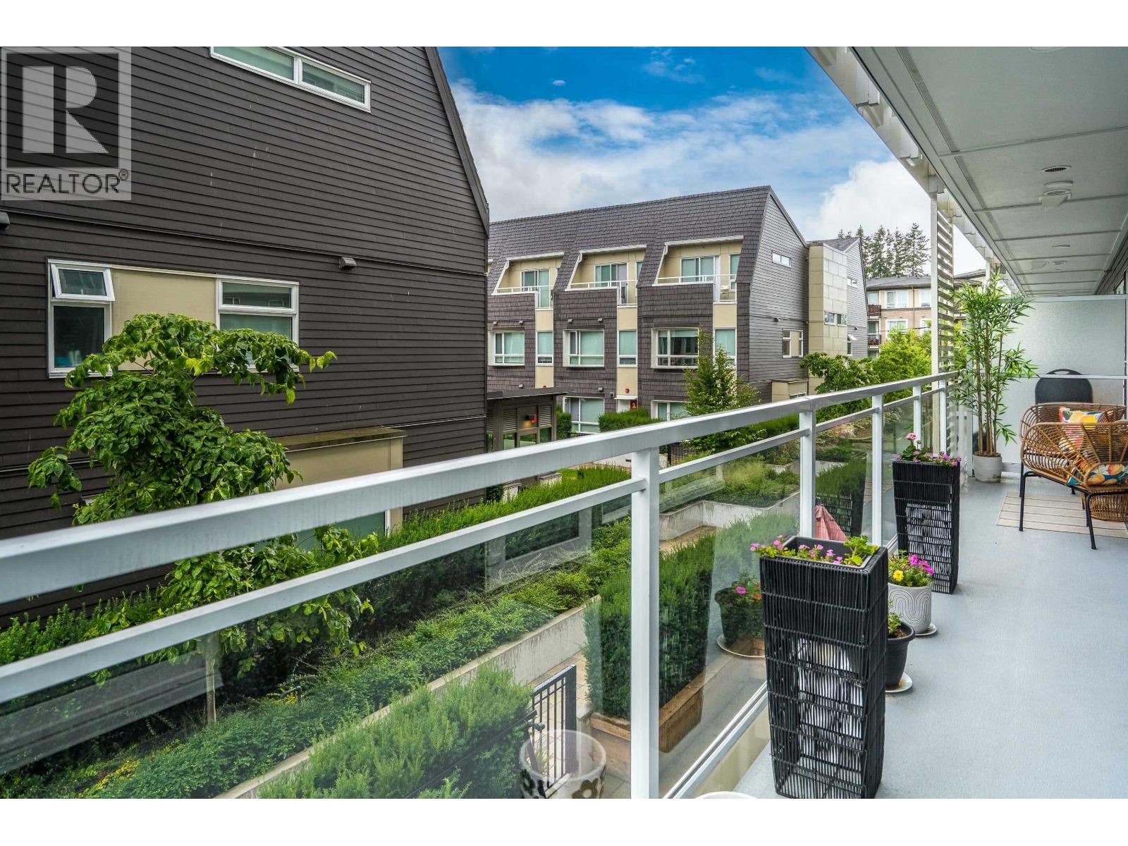 Photo 27 of 207 22226 Brown Avenue, Maple Ridge BC