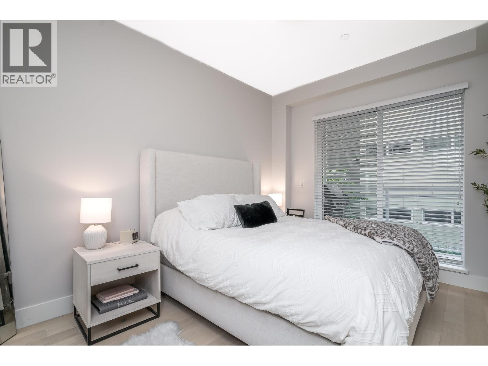 Photo 14 of 207 22226 Brown Avenue, Maple Ridge BC