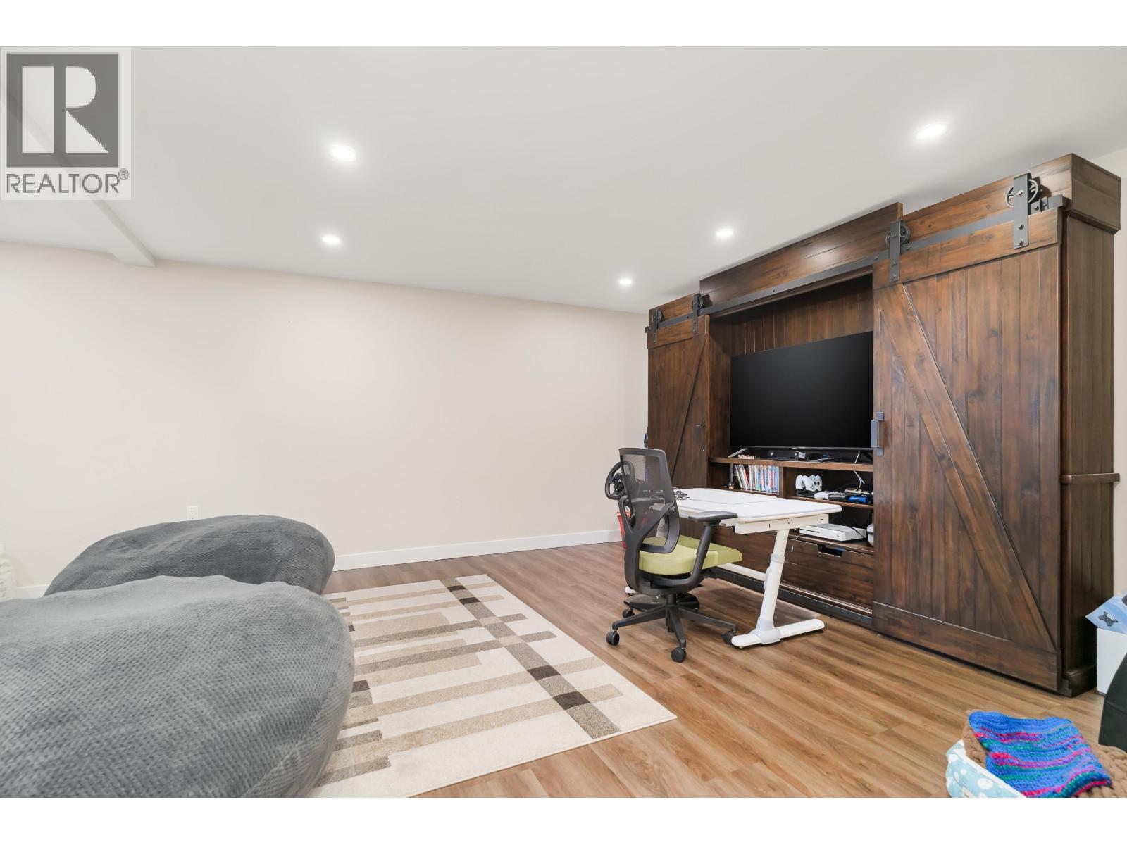 Photo 31 of 26560 Cunningham Avenue, Maple Ridge BC