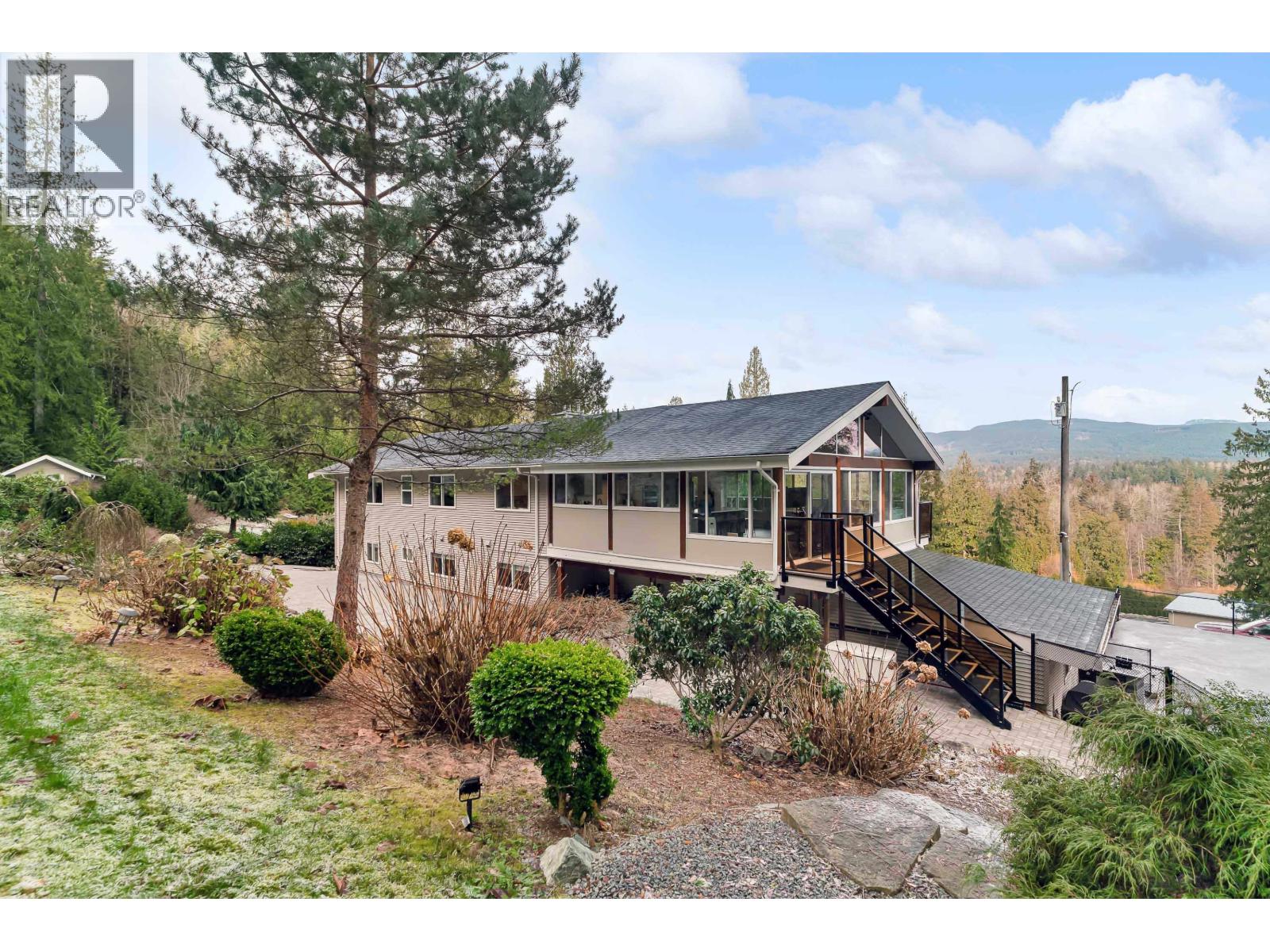 Photo 36 of 26560 Cunningham Avenue, Maple Ridge BC