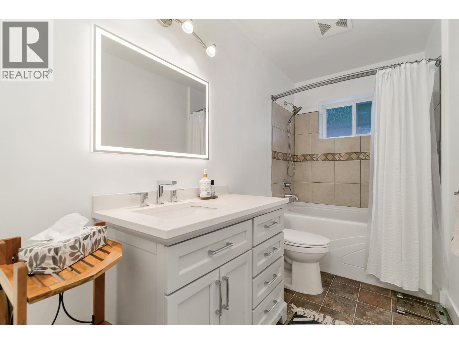 Photo 26 of 26560 Cunningham Avenue, Maple Ridge BC