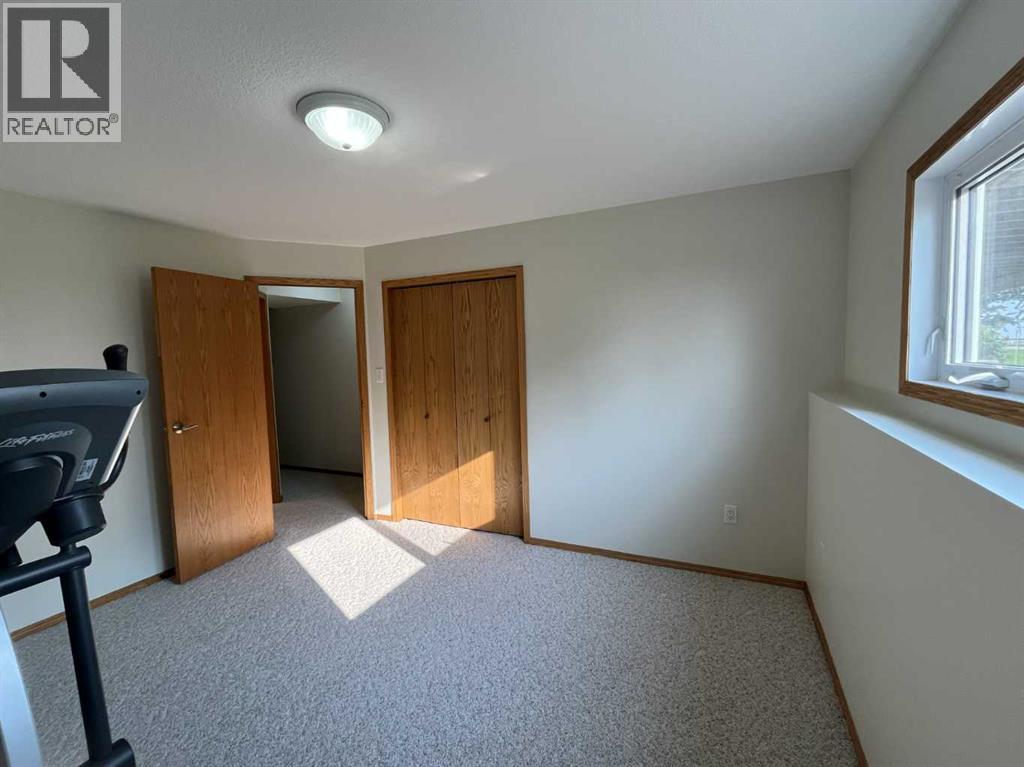 Photo 27 of 145040 Rge Rd 181, Enchant AB