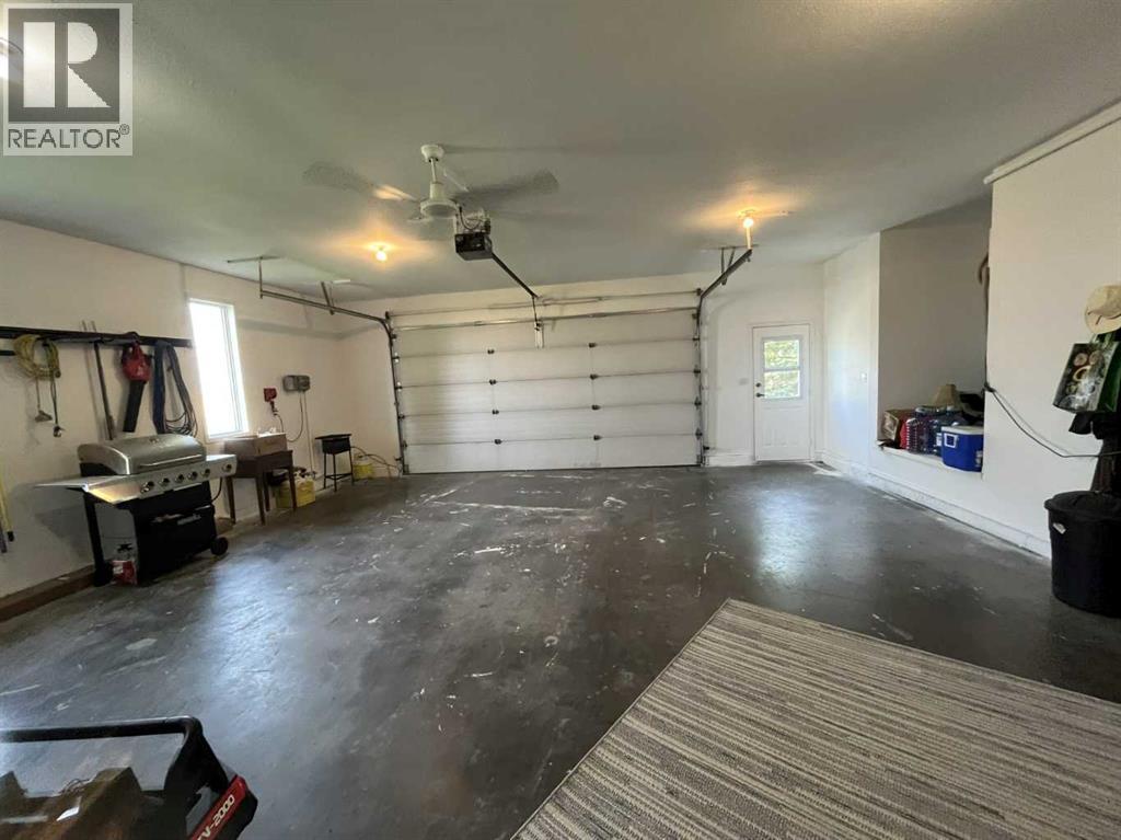 Photo 32 of 145040 Rge Rd 181, Enchant AB