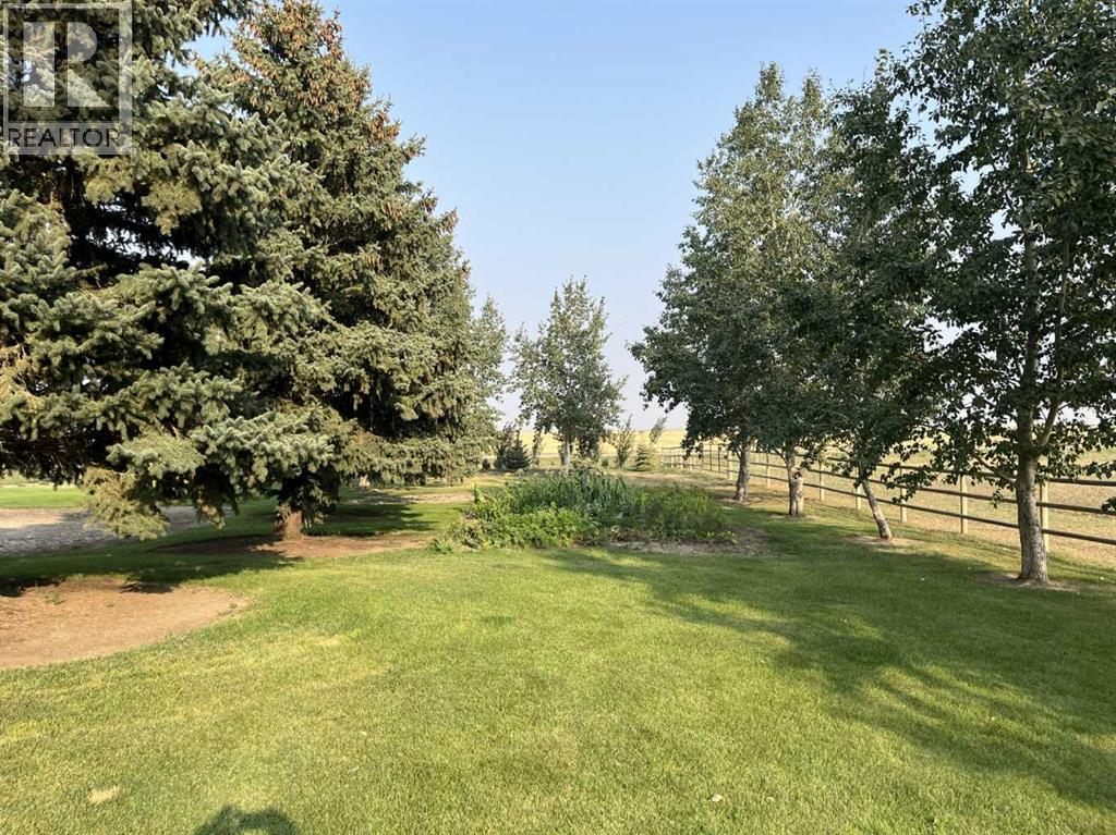 Photo 36 of 145040 Rge Rd 181, Enchant AB