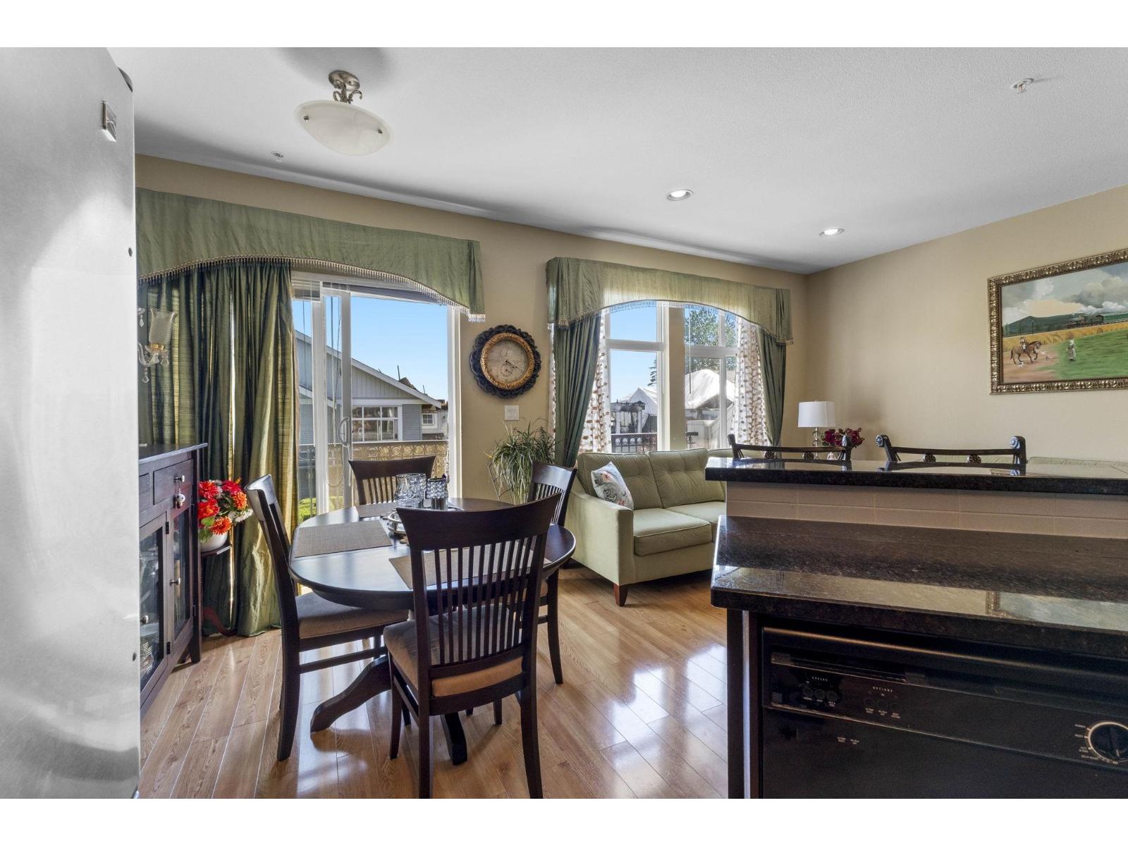 Photo 23 of 104 20449 66 Avenue, Langley BC
