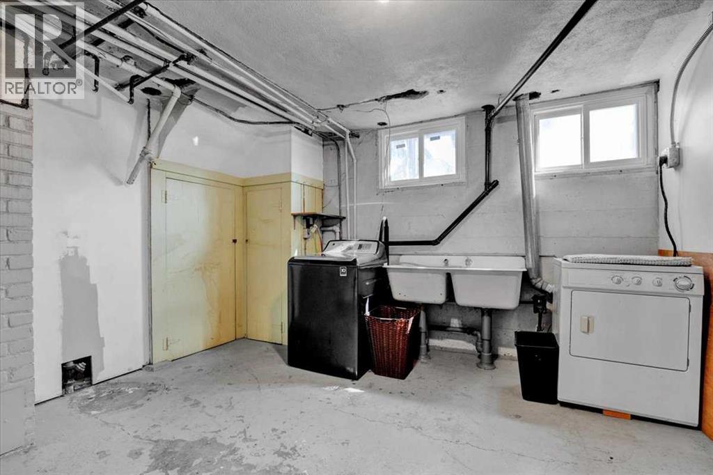 Photo 31 of 17107 80 Avenue Nw, Edmonton AB
