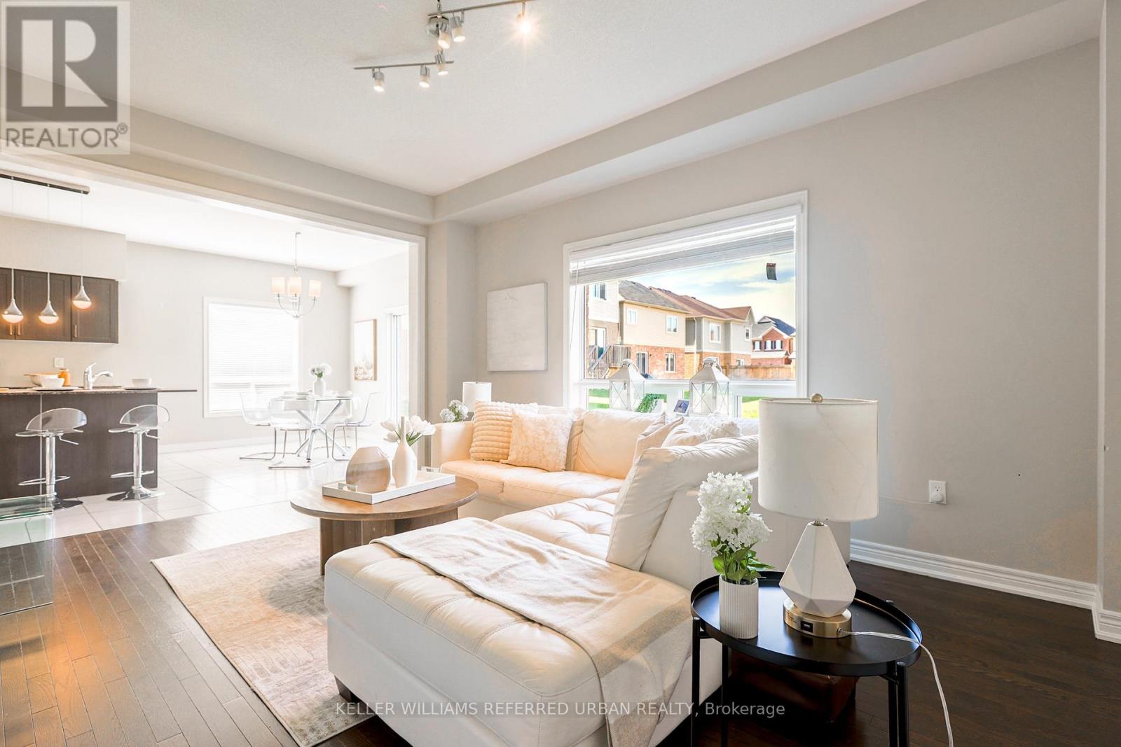 Photo 22 of 30 Henry Smith Avenue, Clarington ON