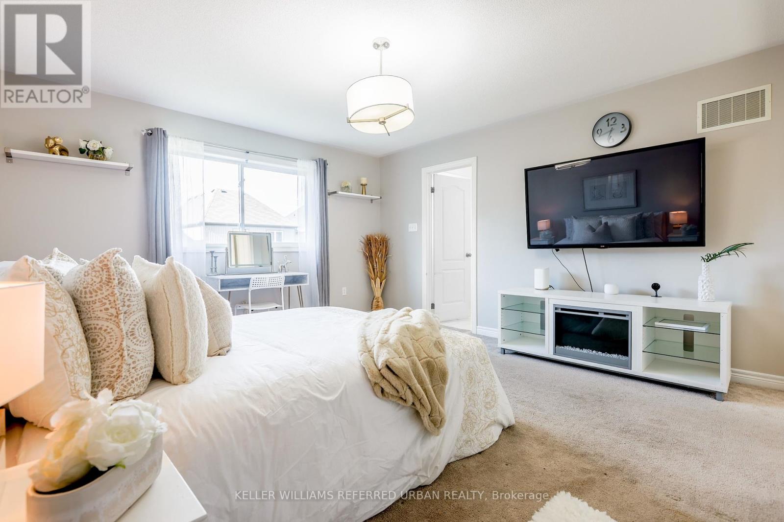 Photo 30 of 30 Henry Smith Avenue, Clarington ON