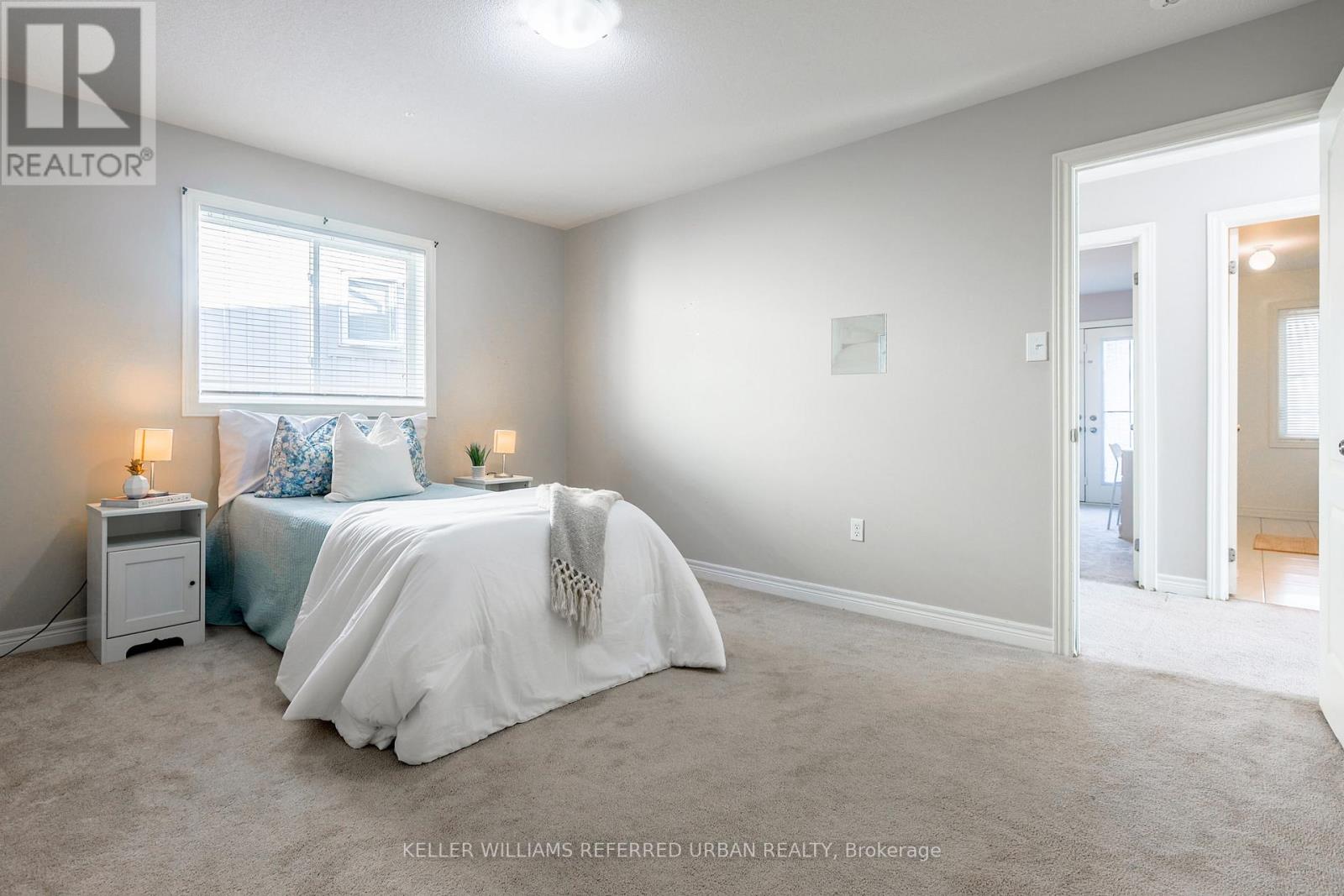 Photo 37 of 30 Henry Smith Avenue, Clarington ON
