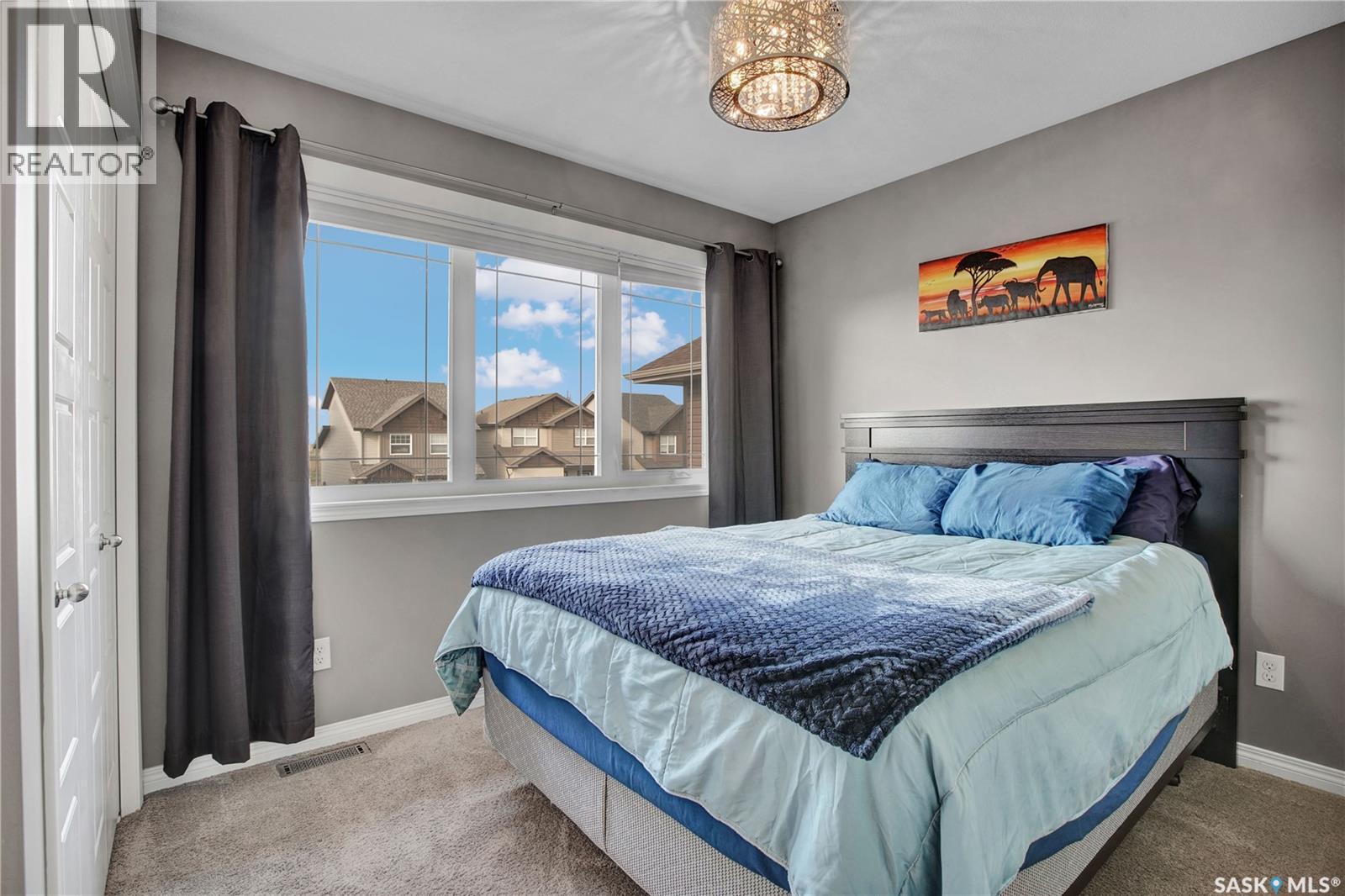 Photo 16 of 466 Henick Crescent, Saskatoon SK