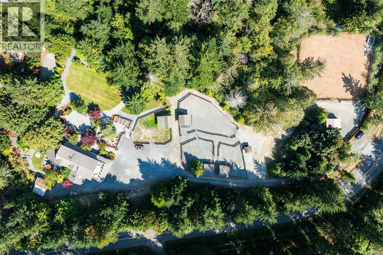Photo 2 of 4466 Lindholm Rd, Metchosin BC