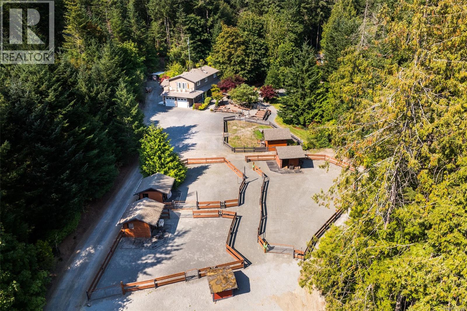 Photo 4 of 4466 Lindholm Rd, Metchosin BC