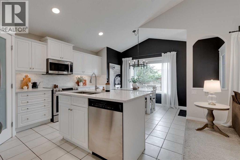 Photo 11 of 95 Prestwick Heath Se, Calgary AB