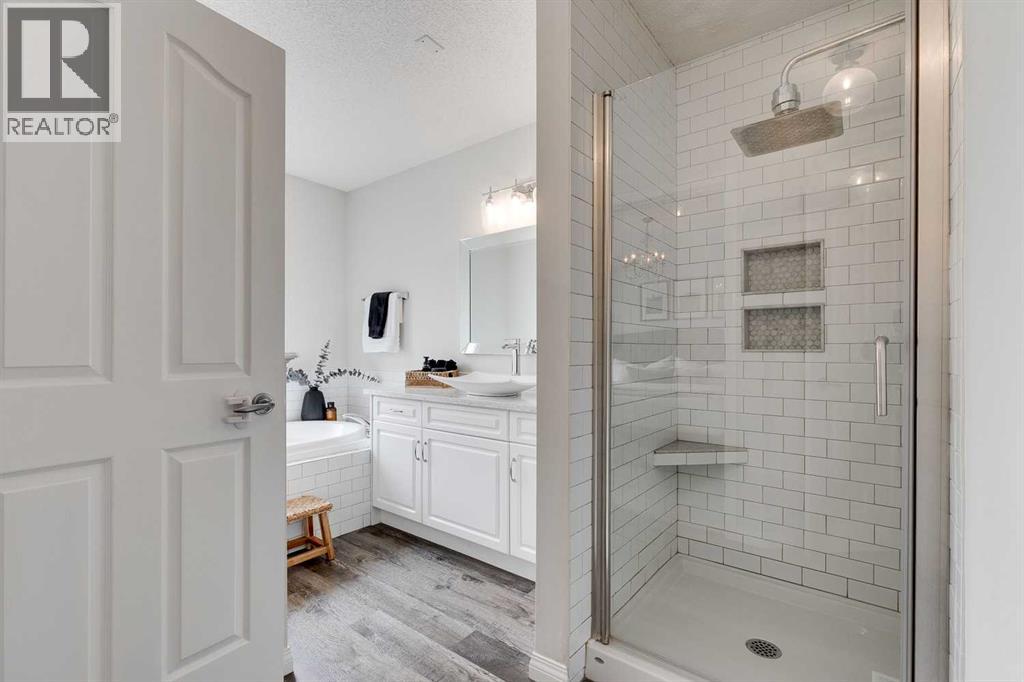 Photo 18 of 95 Prestwick Heath Se, Calgary AB