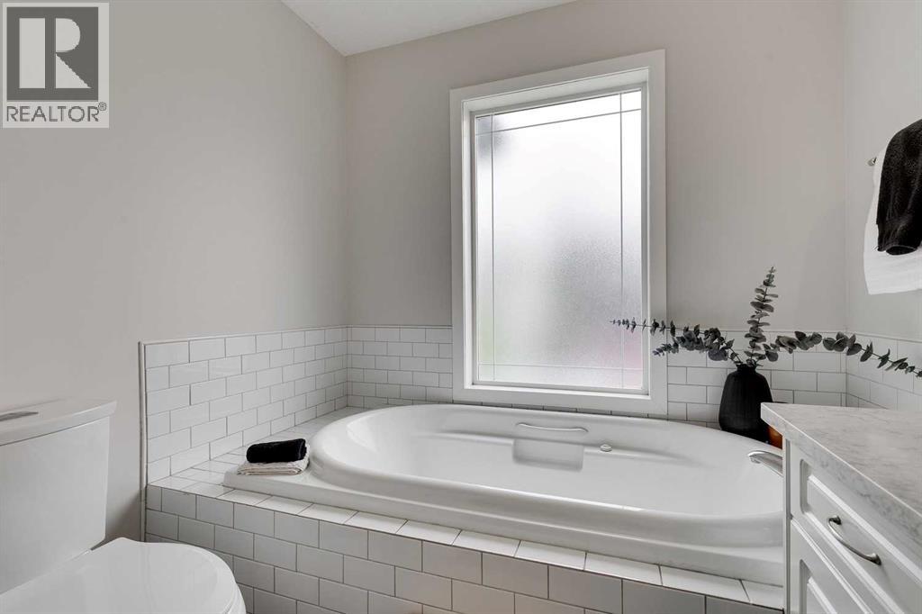 Photo 20 of 95 Prestwick Heath Se, Calgary AB