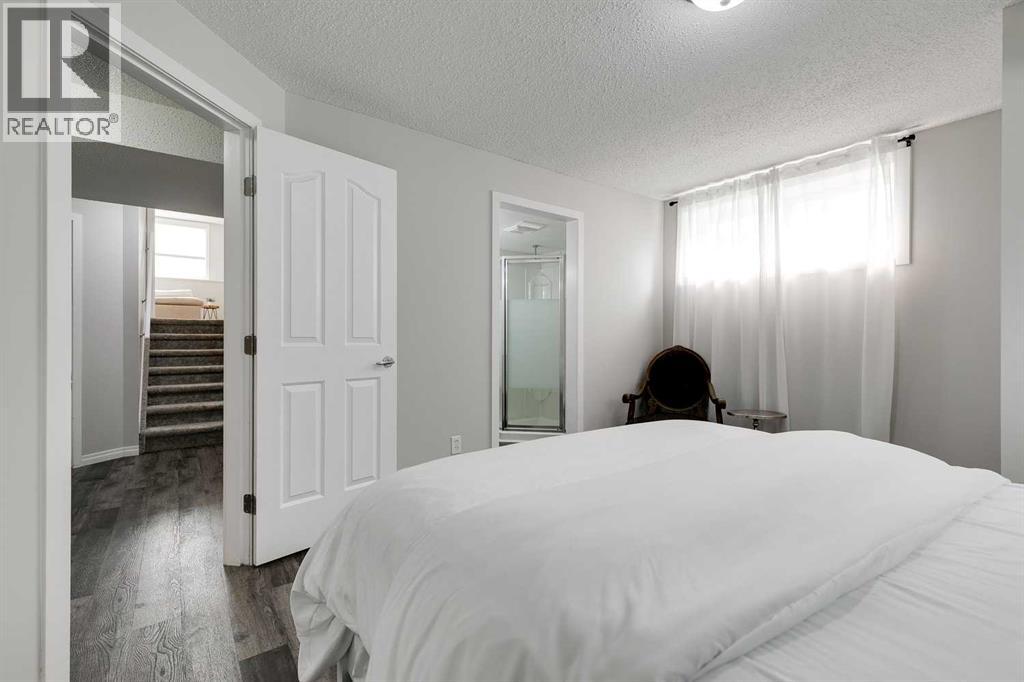 Photo 33 of 95 Prestwick Heath Se, Calgary AB