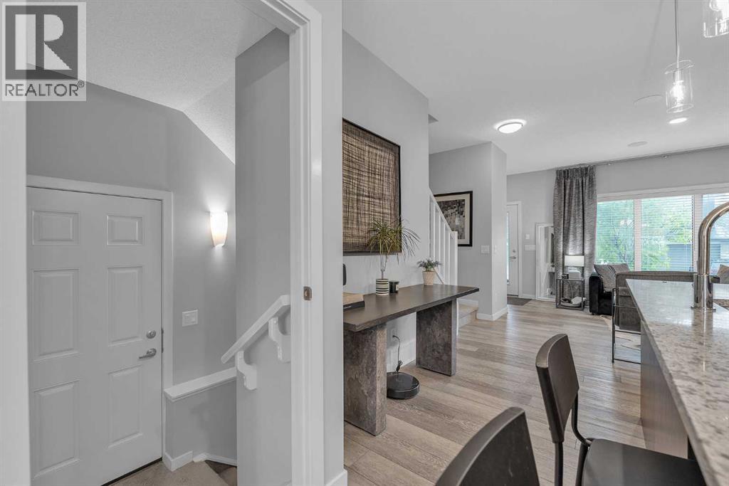 Photo 21 of 1121 Chinook Gate Bay Sw, Airdrie AB