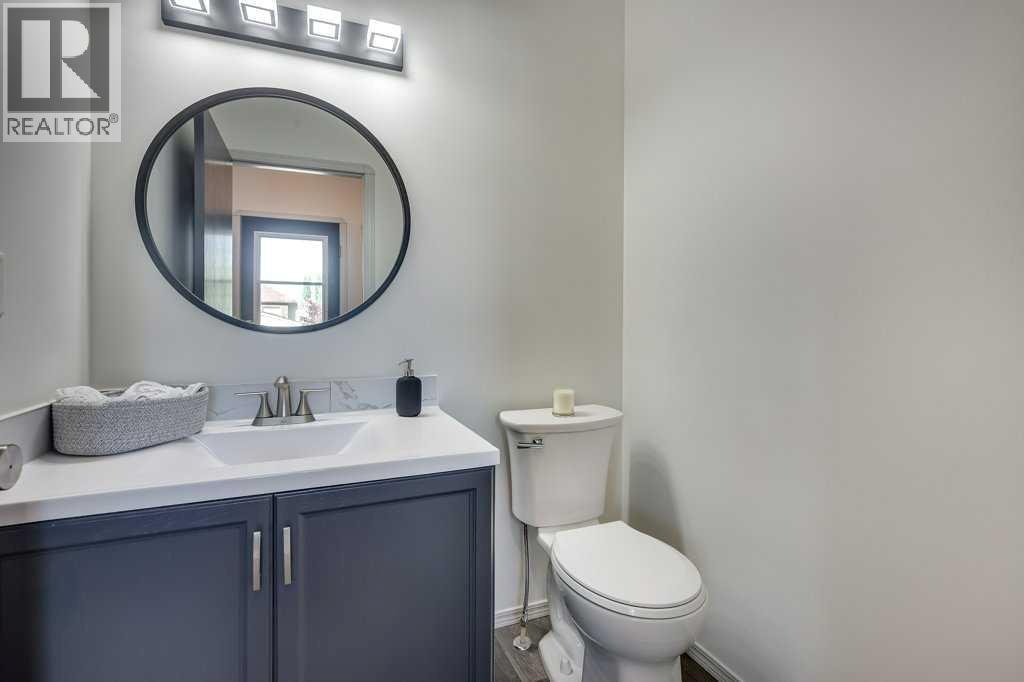 Photo 18 of 7 Adams Close, Red Deer AB