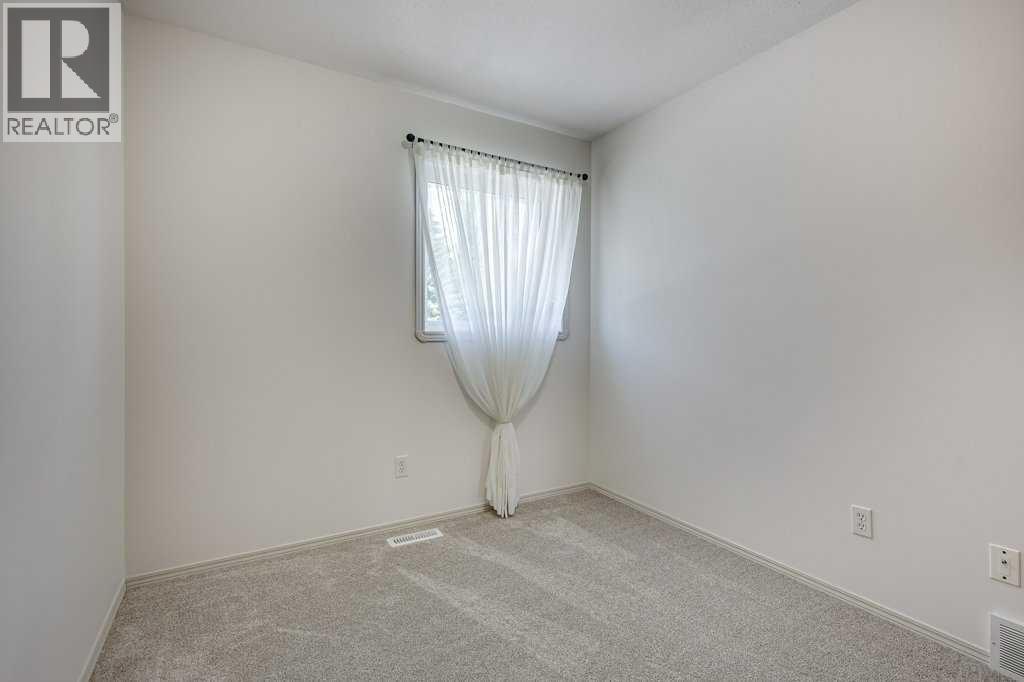 Photo 26 of 7 Adams Close, Red Deer AB