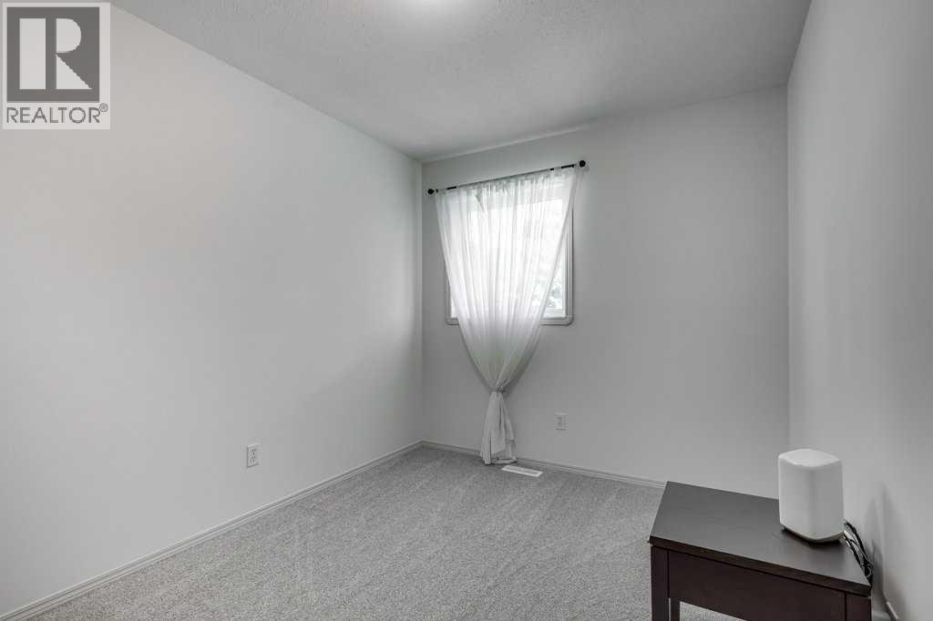 Photo 29 of 7 Adams Close, Red Deer AB