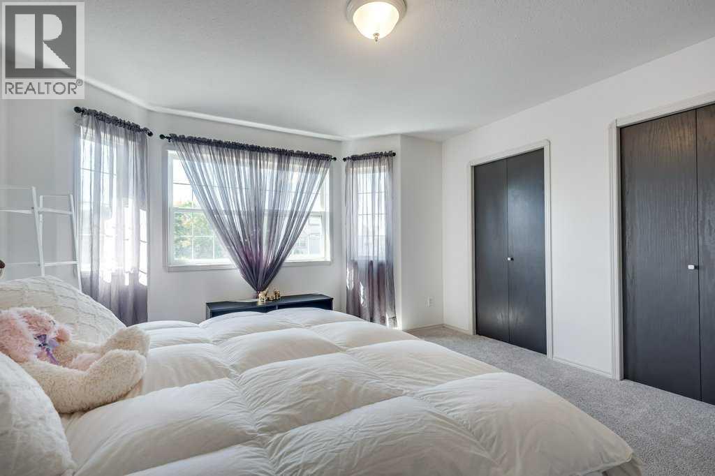 Photo 23 of 7 Adams Close, Red Deer AB