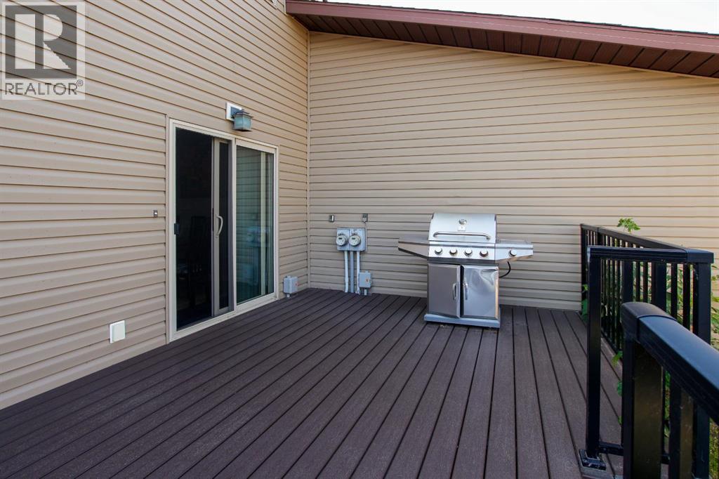 Photo 15 of 4 Haliburton Crescent, Red Deer AB