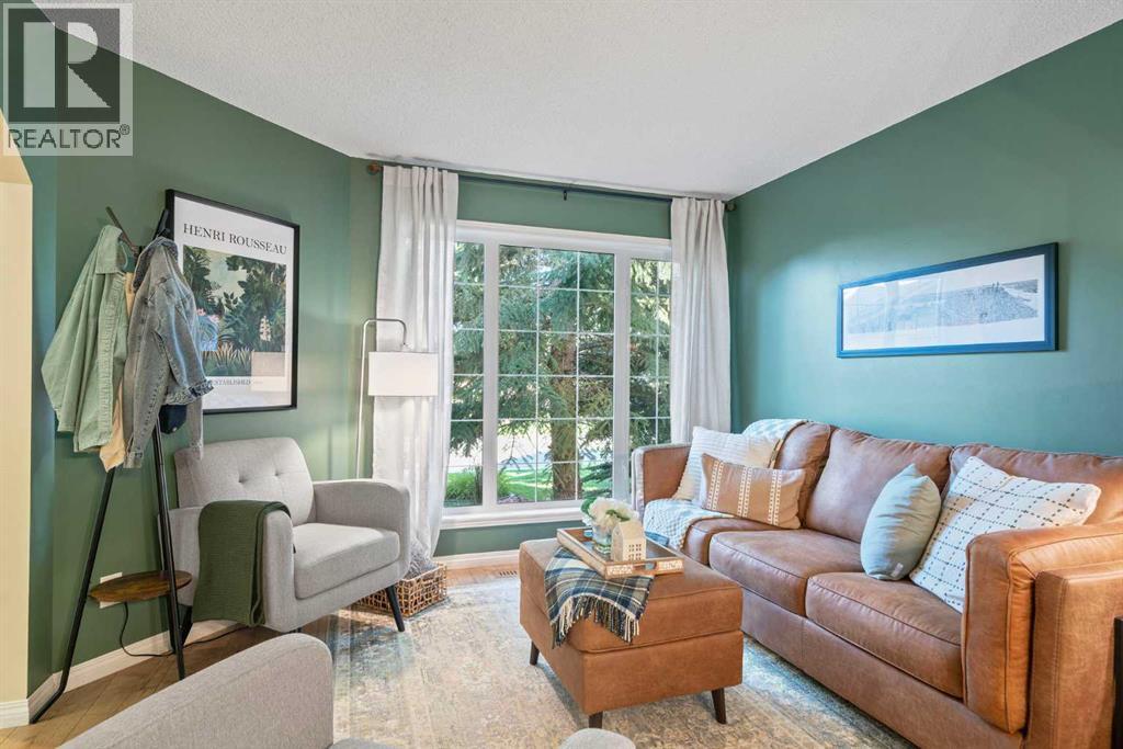 Photo 7 of 42 Chaparral Grove Se, Calgary AB