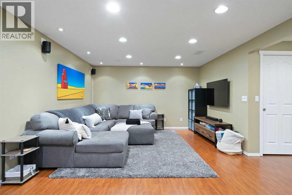 Photo 33 of 42 Chaparral Grove Se, Calgary AB