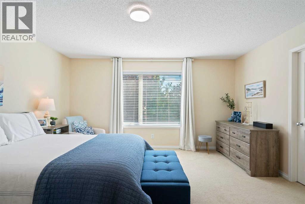 Photo 23 of 42 Chaparral Grove Se, Calgary AB