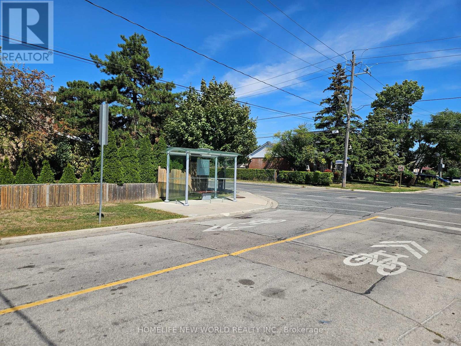 Photo 16 of Main 123 Combe Avenue, Toronto ON