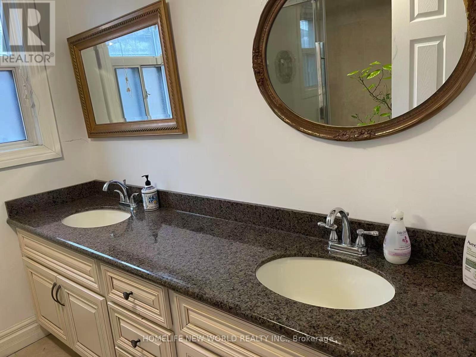 Photo 8 of Main 123 Combe Avenue, Toronto ON