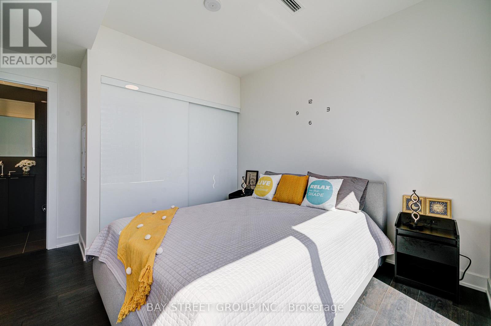 Photo 31 of 2102 15 Mercer Street, Toronto ON