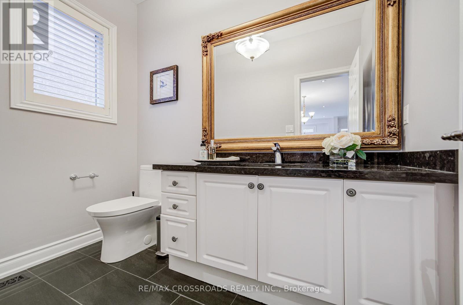 Photo 30 of 187 Summeridge Drive, Vaughan ON
