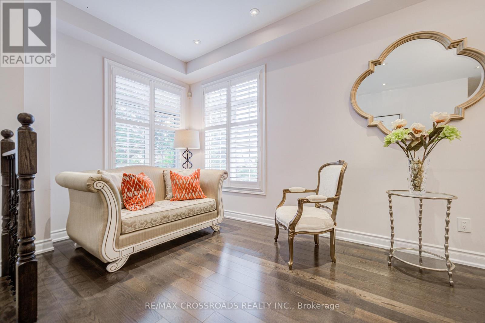 Photo 4 of 187 Summeridge Drive, Vaughan ON