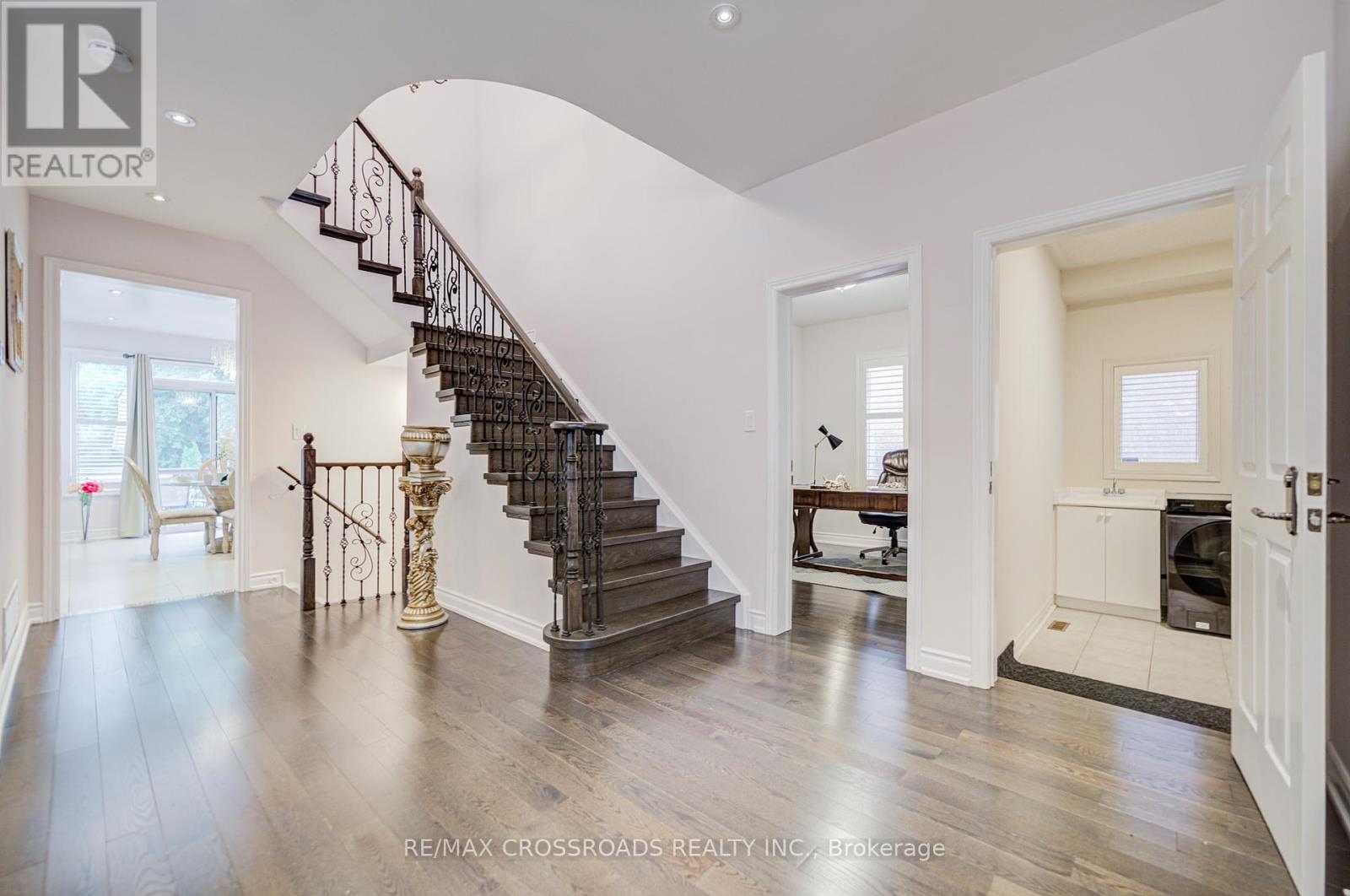 Photo 16 of 187 Summeridge Drive, Vaughan ON