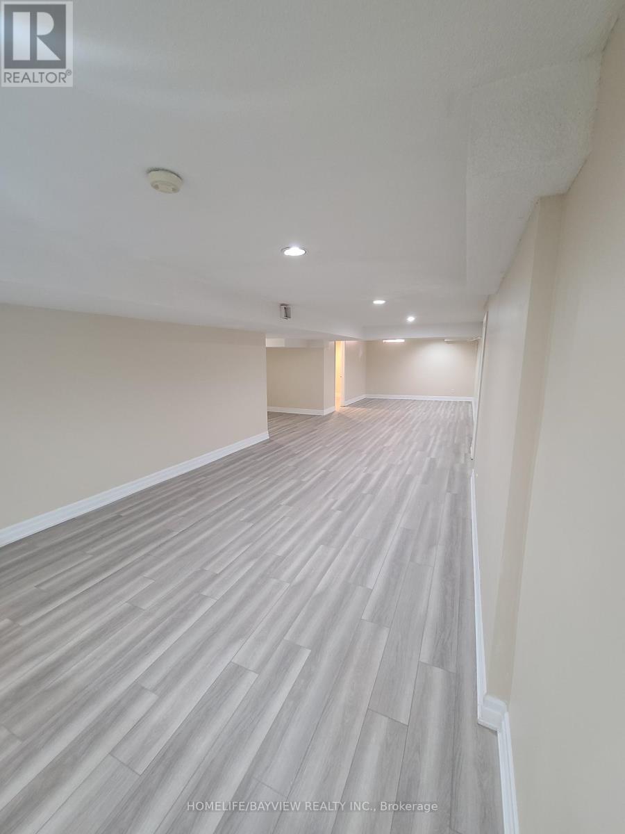 Photo 1 of Bsmnt 29 Northgate Crescent, Richmond Hill ON