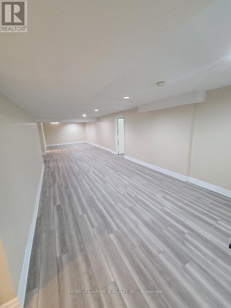 Photo 9 of Bsmnt 29 Northgate Crescent, Richmond Hill ON