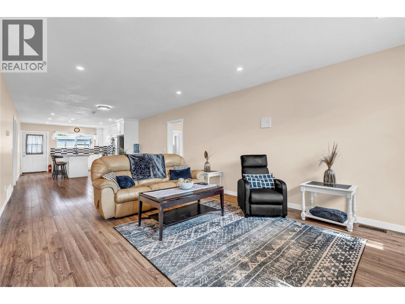 507 Duncan Avenue W, Penticton