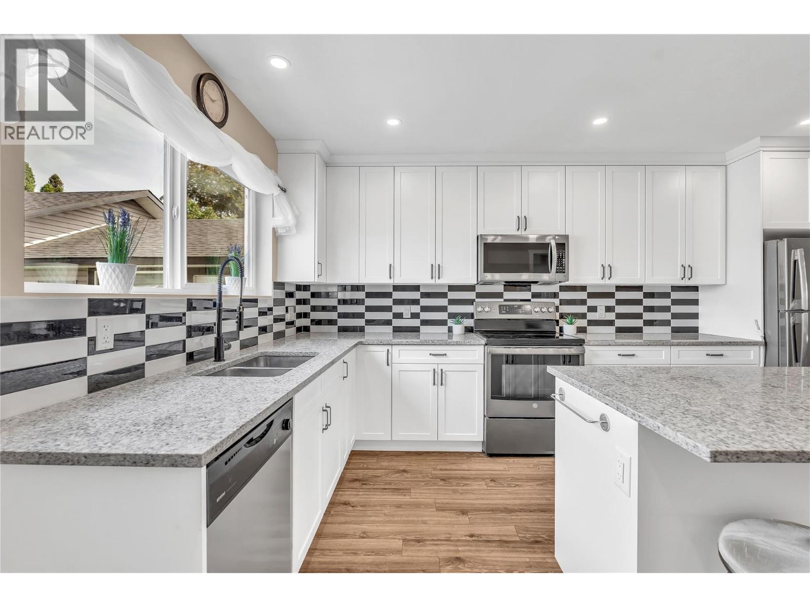 507 Duncan Avenue W, Penticton