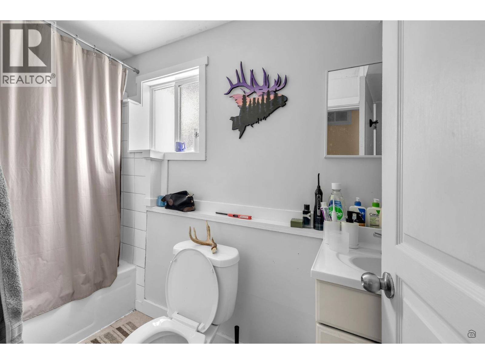 Photo 11 of 12155 Gee Street, Maple Ridge BC