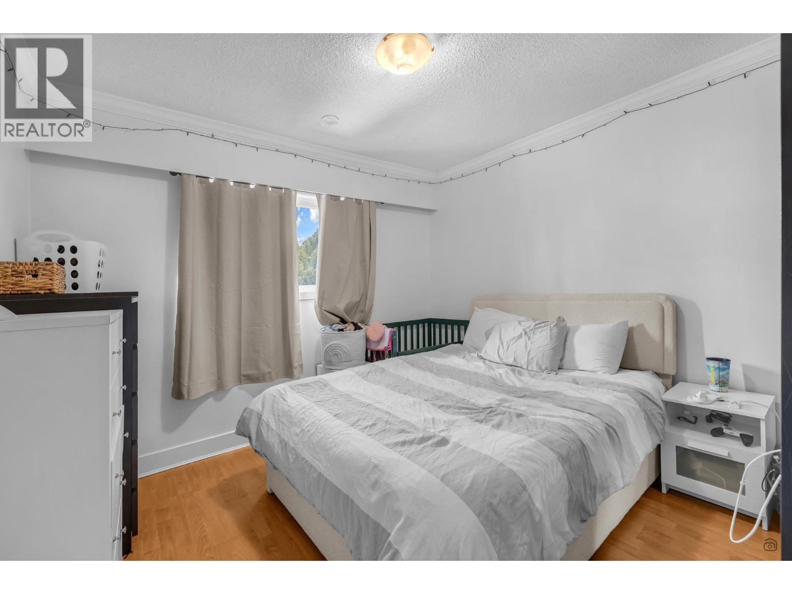Photo 7 of 12155 Gee Street, Maple Ridge BC