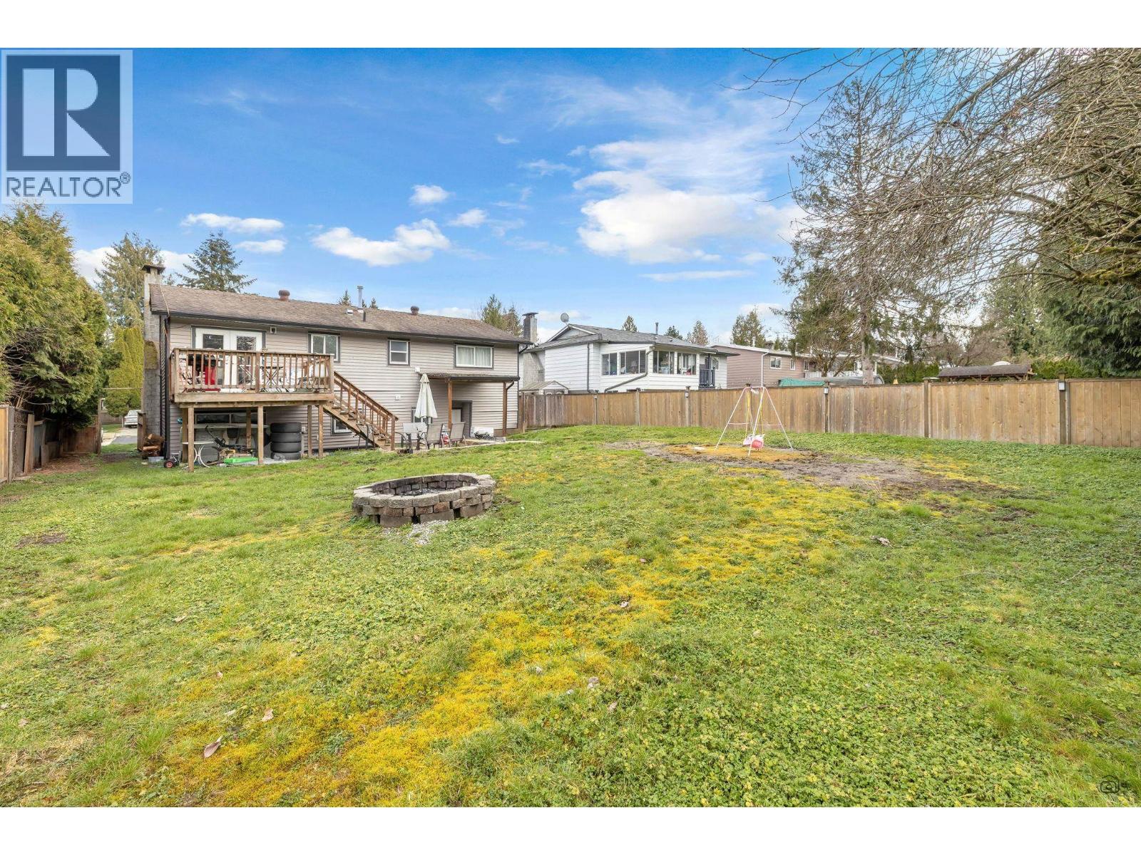 Photo 13 of 12155 Gee Street, Maple Ridge BC