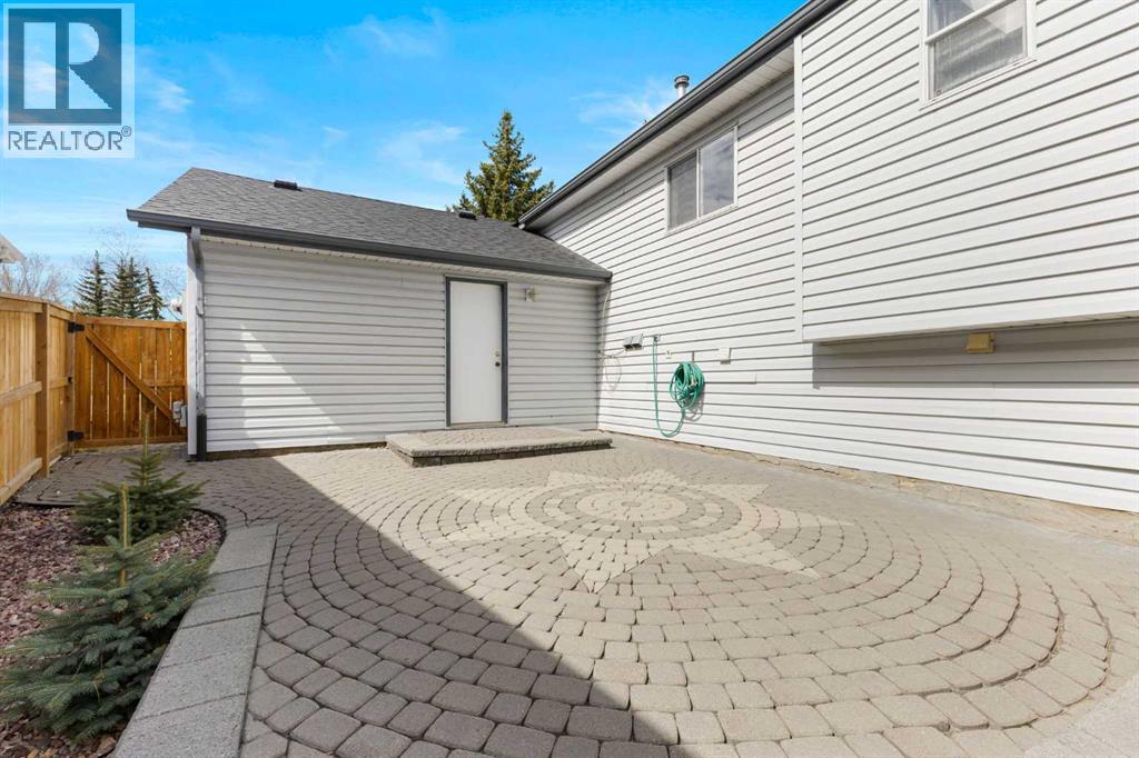 Photo 41 of 9095 Scurfield Drive Nw, Calgary AB