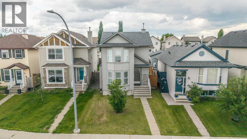 Photo 32 of 186 Cranberry Close Se, Calgary AB