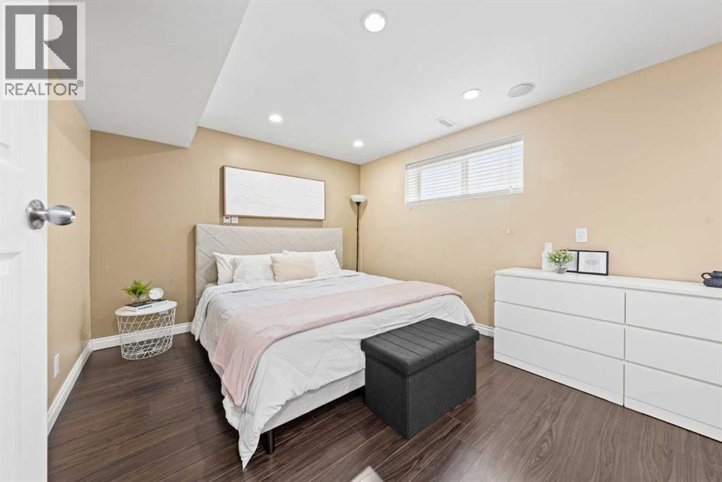 Photo 22 of 186 Cranberry Close Se, Calgary AB